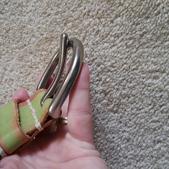 ❣HOST PICK❣ Vintage Linea Pelle Leather Belt Excellent Condition S - Picture 7 of 9